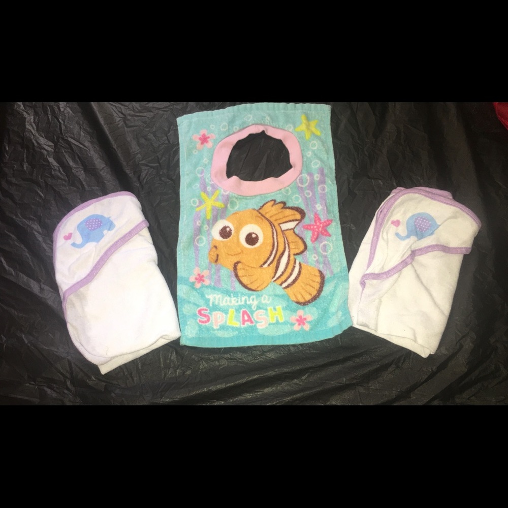 Infant Bib - Picture 2 of 2